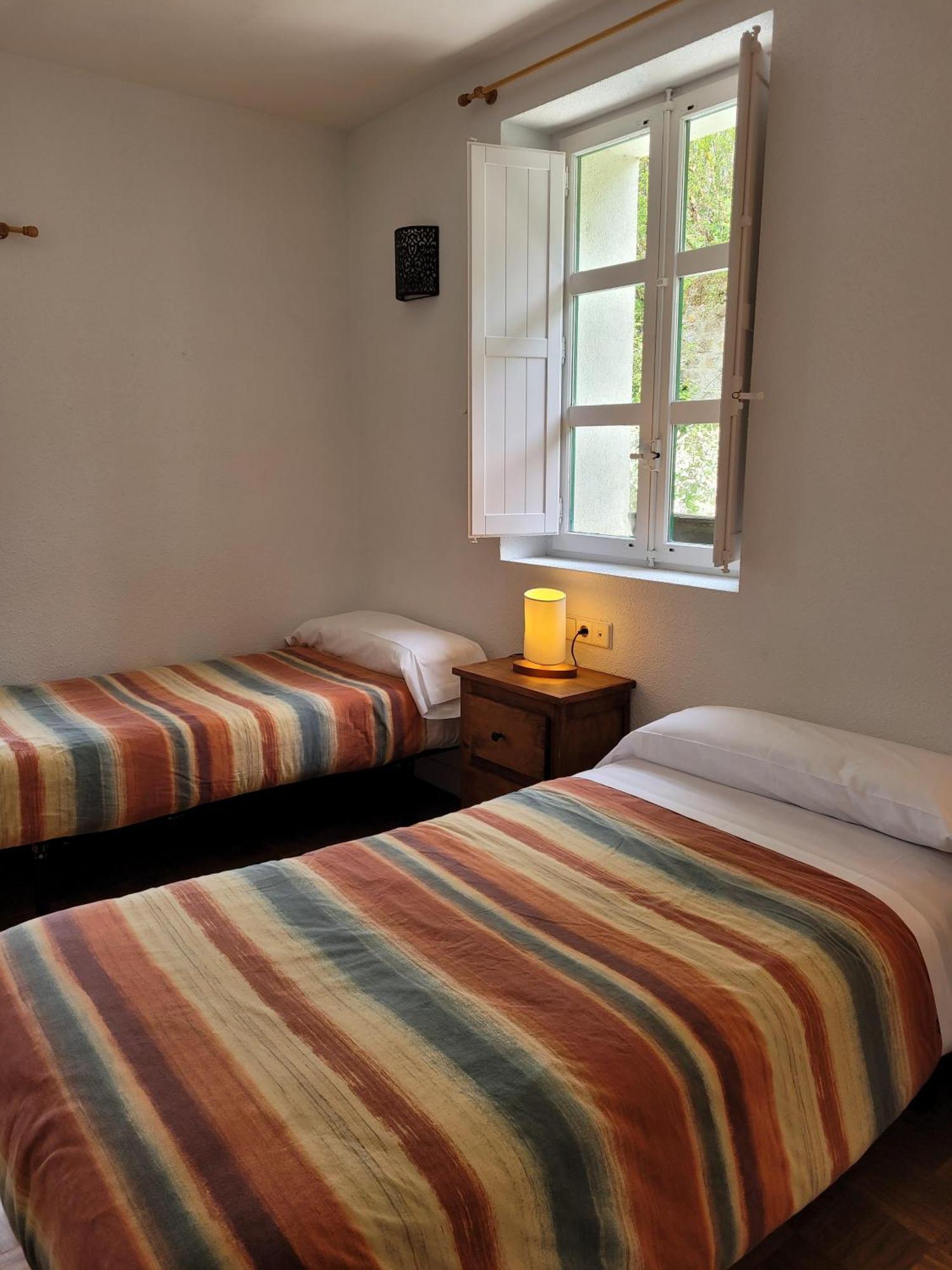 Posada Sarigarri Abaurrea Baja Phòng bức ảnh